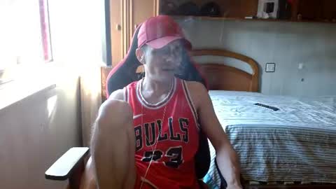 Snapshot of thick_and_big_cock chatting on June 15, 4:42 pm Latino 8.5 inches online show from June 15, 4:42 pm