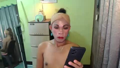 gil online show from November 26, 7:26 pm