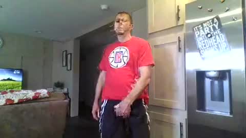 Val online show from April 11, 10:14 pm