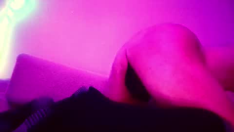 Snapshot of thickascole chatting on February 26, 9:19 am thickascole online show from February 26, 9:19 am