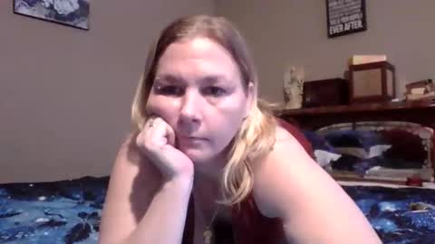 thickblonde_92 online show from May 11, 2:23 pm