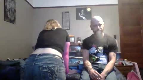thickblonde_92 online show from May 14, 1:01 am