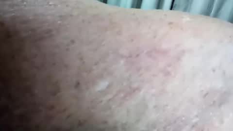 thickcock0008 online show from November 8, 7:01 pm