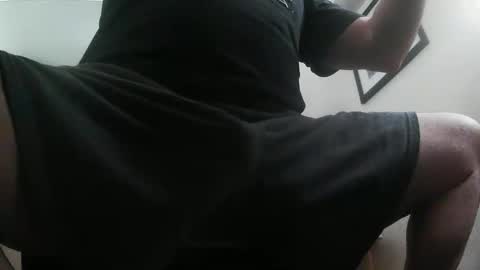 Snapshot of thickcock37 chatting on February 18, 4:03 pm Thickcock37 online show from February 18, 4:03 pm