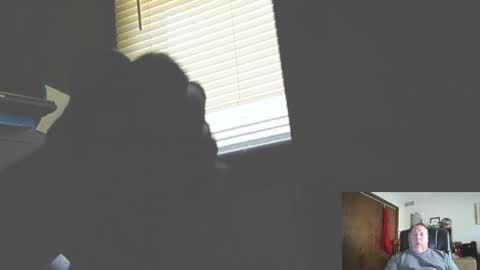 Snapshot of thickcock4u1105 chatting on April 11, 6:12 pm thickcock4u1105 online show from April 11, 6:12 pm