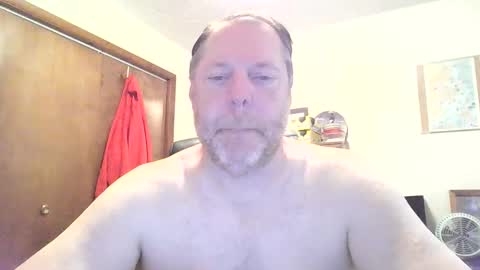 Snapshot of thickcock4u1105 chatting on April 23, 11:31 am thickcock4u1105 online show from April 23, 11:31 am