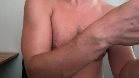 Snapshot of thickcockjock1017 chatting on July 3, 7:20 pm thickcockjock1017 online show from July 3, 7:20 pm