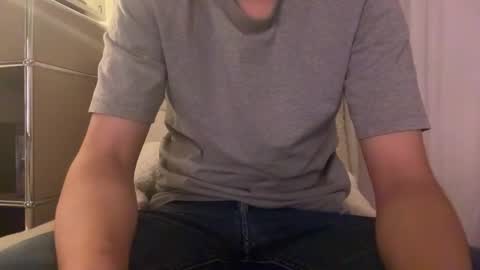 Snapshot of thickerbunny chatting on March 21, 8:23 pm thickerbunny online show from March 21, 8:23 pm