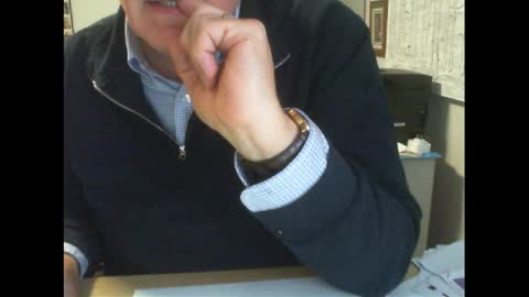 Snapshot of thickmelnik chatting on May 6, 2:00 pm James online show from May 6, 2:00 pm