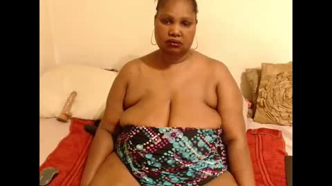 Pat online show from November 12, 8:19 pm