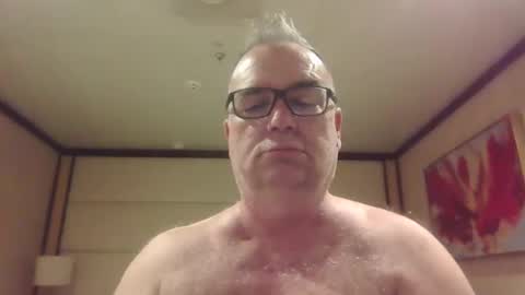 Snapshot of thickwhiteload chatting on June 2, 7:10 am thickwhiteload online show from June 2, 7:10 am