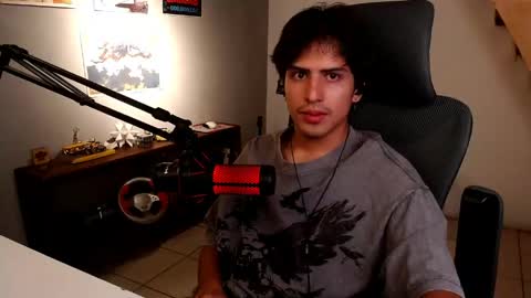Snapshot of thieves_us chatting on May 28, 5:49 am thieves_us online show from May 28, 5:49 am