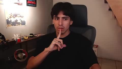 Snapshot of thieves_us chatting on July 27, 2:29 am thieves_us online show from July 27, 2:29 am