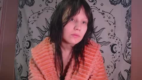 Snapshot of thighswithspikes chatting on February 8, 8:07 am thighswithspikes online show from February 8, 8:07 am