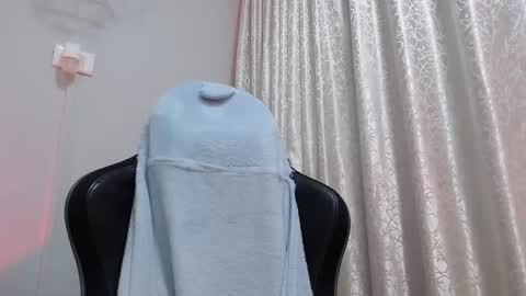 sara online show from March 16, 2:17 am