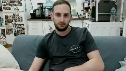 Snapshot of thinboy2 chatting on April 29, 4:55 pm Thinboy2 online show from April 29, 4:55 pm