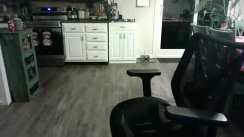 Snapshot of thirdforyou chatting on February 9, 2:37 am thirdforyou online show from February 9, 2:37 am