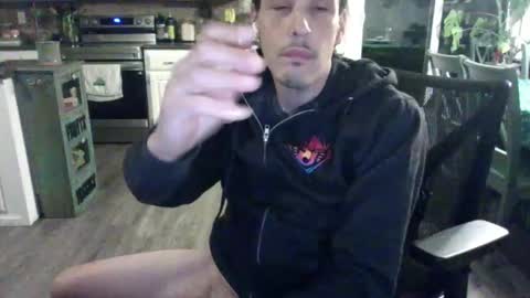 Snapshot of thirdforyou chatting on March 5, 5:03 am thirdforyou online show from March 5, 5:03 am