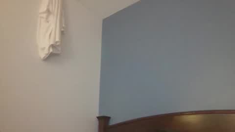 Snapshot of thirstyformorecum chatting on December 28, 5:02 am thirstyformorecum online show from December 28, 5:02 am