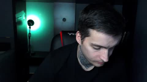 Snapshot of this_is_andy chatting on March 5, 12:49 am Andy online show from March 5, 12:49 am