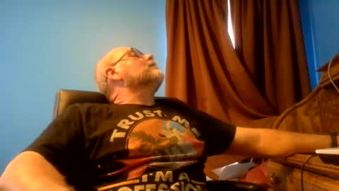 Snapshot of thisguy374 chatting on July 11, 6:43 pm thisguy374 online show from July 11, 6:43 pm