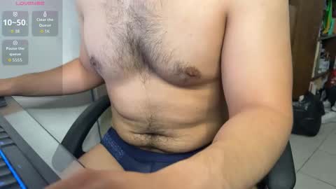 Snapshot of thishorny chatting on May 25, 4:07 am Derek online show from May 25, 4:07 am