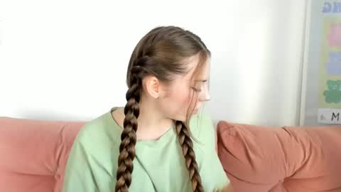 Snapshot of thisisamelia chatting on July 26, 3:52 pm Amelia shows on mondays fridays and sundays if anything changes im giving updates on my fansly online show from July 26, 3:52 pm