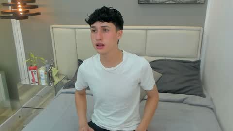 Thom online show from April 16, 12:06 pm