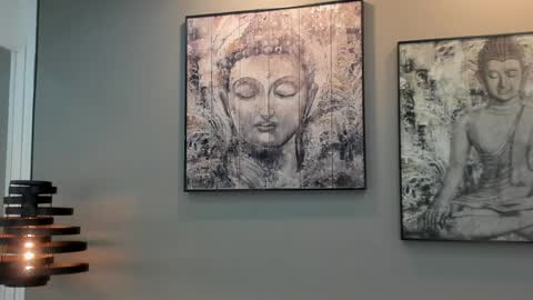 Thom online show from April 19, 6:10 pm