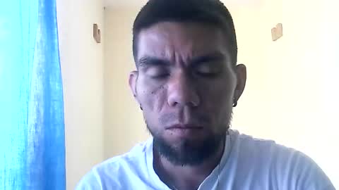 Snapshot of thomas2wood chatting on June 3, 4:34 pm Thomas2Wood online show from June 3, 4:34 pm
