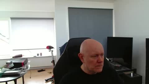 thomas315627 online show from April 17, 11:13 am