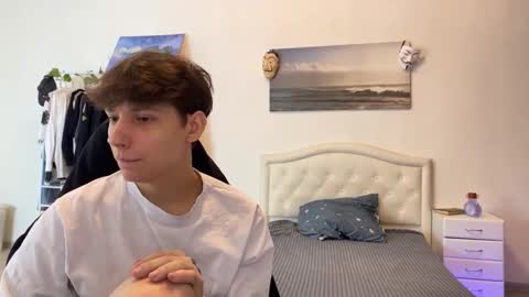 Thomas Hill online show from October 22, 3:23 pm