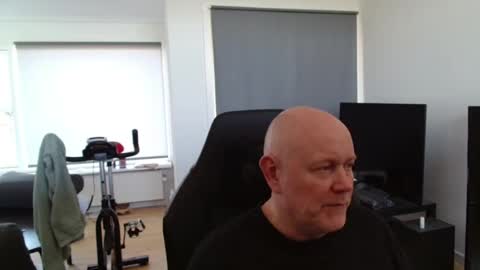 Snapshot of thomas806035 chatting on July 20, 11:56 am thomas806035 online show from July 20, 11:56 am