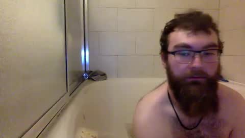 Snapshot of thomas9750 chatting on February 10, 11:34 pm thomas9750 online show from February 10, 11:34 pm