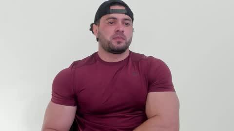 Thomas Brandon online show from November 18, 9:08 pm