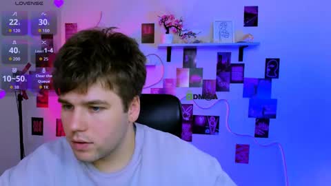 thomas_crow online show from April 5, 9:06 am