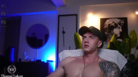 Thomas Falcon online show from January 31, 5:30 am