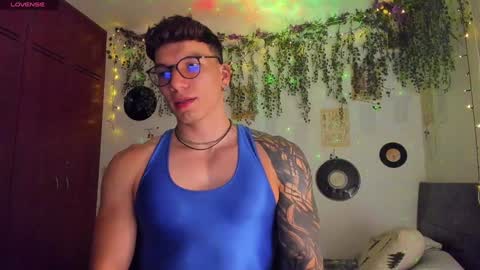 Thomas Grey online show from January 25, 6:55 am