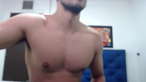 Snapshot of thomas_neuman chatting on December 8, 6:28 pm Thomas online show from December 8, 6:28 pm