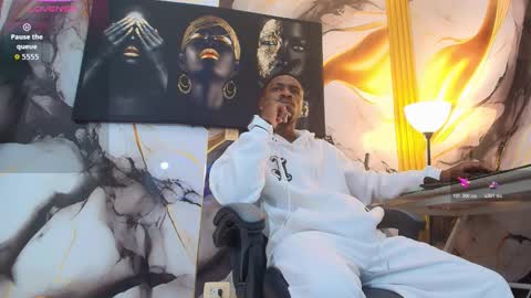 Snapshot of thomas_shelbys chatting on March 3, 3:23 am Thomas online show from March 3, 3:23 am