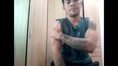 Snapshot of thomascooper_ chatting on June 9, 7:31 am thomascooper_ online show from June 9, 7:31 am