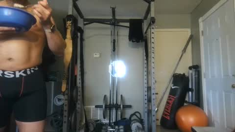 Snapshot of thomasgwhitecft chatting on February 5, 3:31 pm FatherTime online show from February 5, 3:31 pm