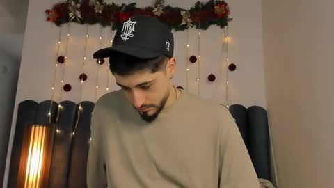 sweetfit boy online show from January 12, 5:51 pm