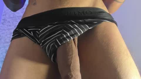 thomass_conor online show from October 17, 5:48 pm