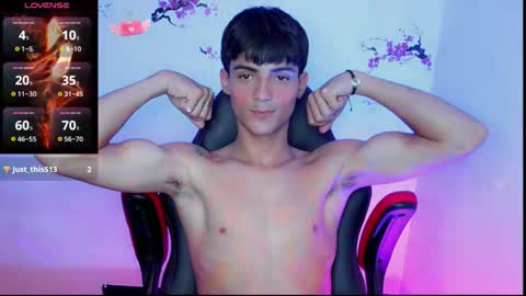 Thomas online show from September 25, 2:59 am