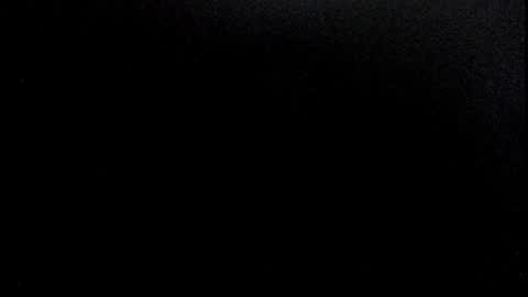 Thomas online show from November 3, 8:43 pm