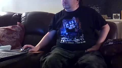 Thomsam88 check out my bio for loads of hot videos mmmmmmmmmm online show from March 1, 2:04 am