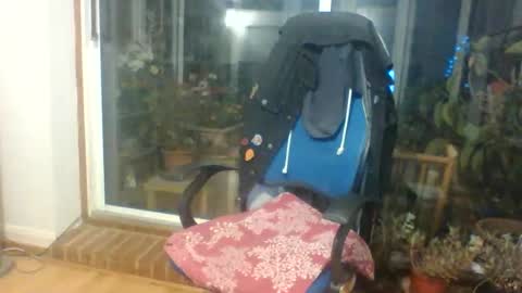 Thomsam88 check out my bio for loads of hot videos mmmmmmmmmm online show from November 10, 2:10 am