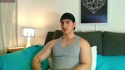 thomylov online show from September 10, 4:23 am