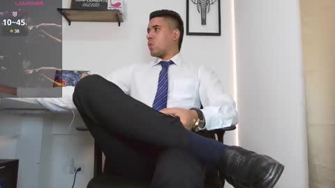 Snapshot of thonydupont chatting on February 25, 10:07 pm thonydupont online show from February 25, 10:07 pm